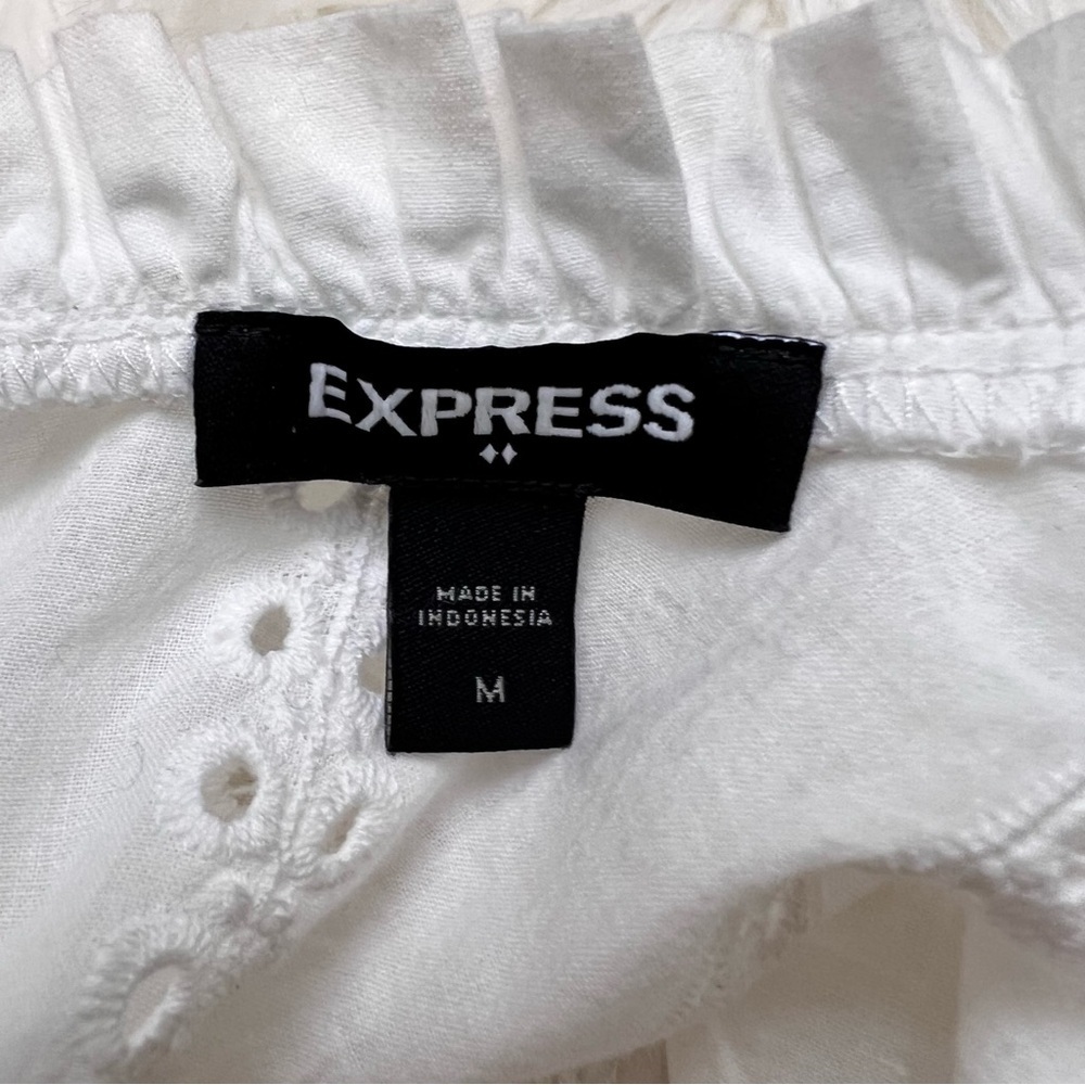 Express White Eyelet Lace Ruffle Top Blouse. Size Medium. EUC - Picture 3 of 7